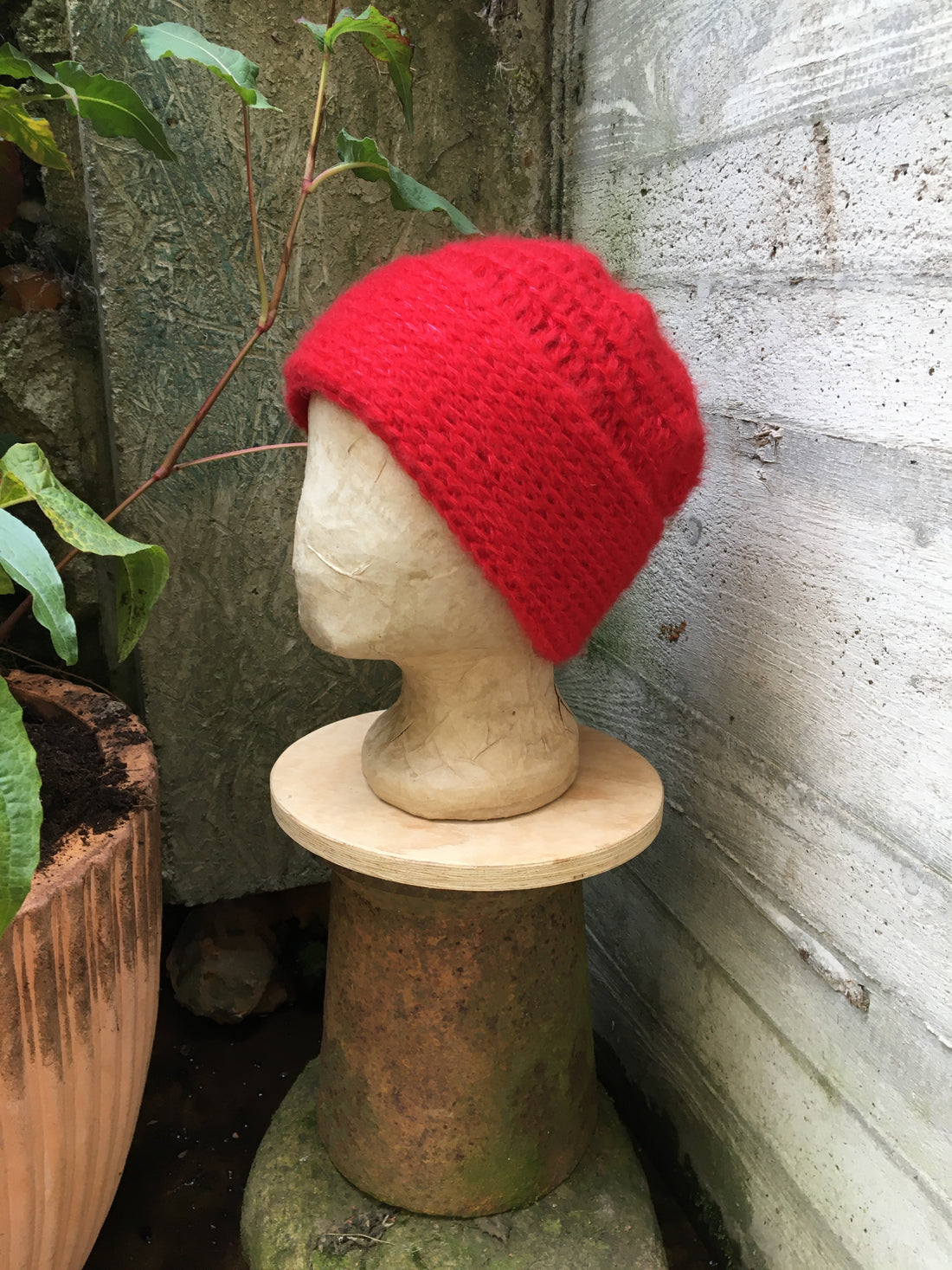 Mütze und Schal Kirschrot