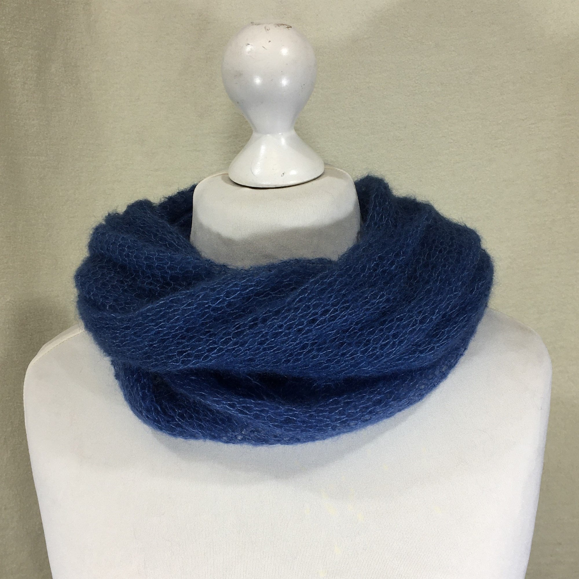 Kidmohair-Seiden Loop Taubenblau