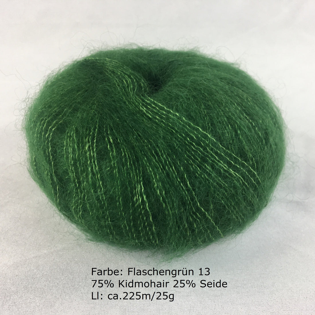 Kidmohair-Seiden Knäuel Flaschengrün