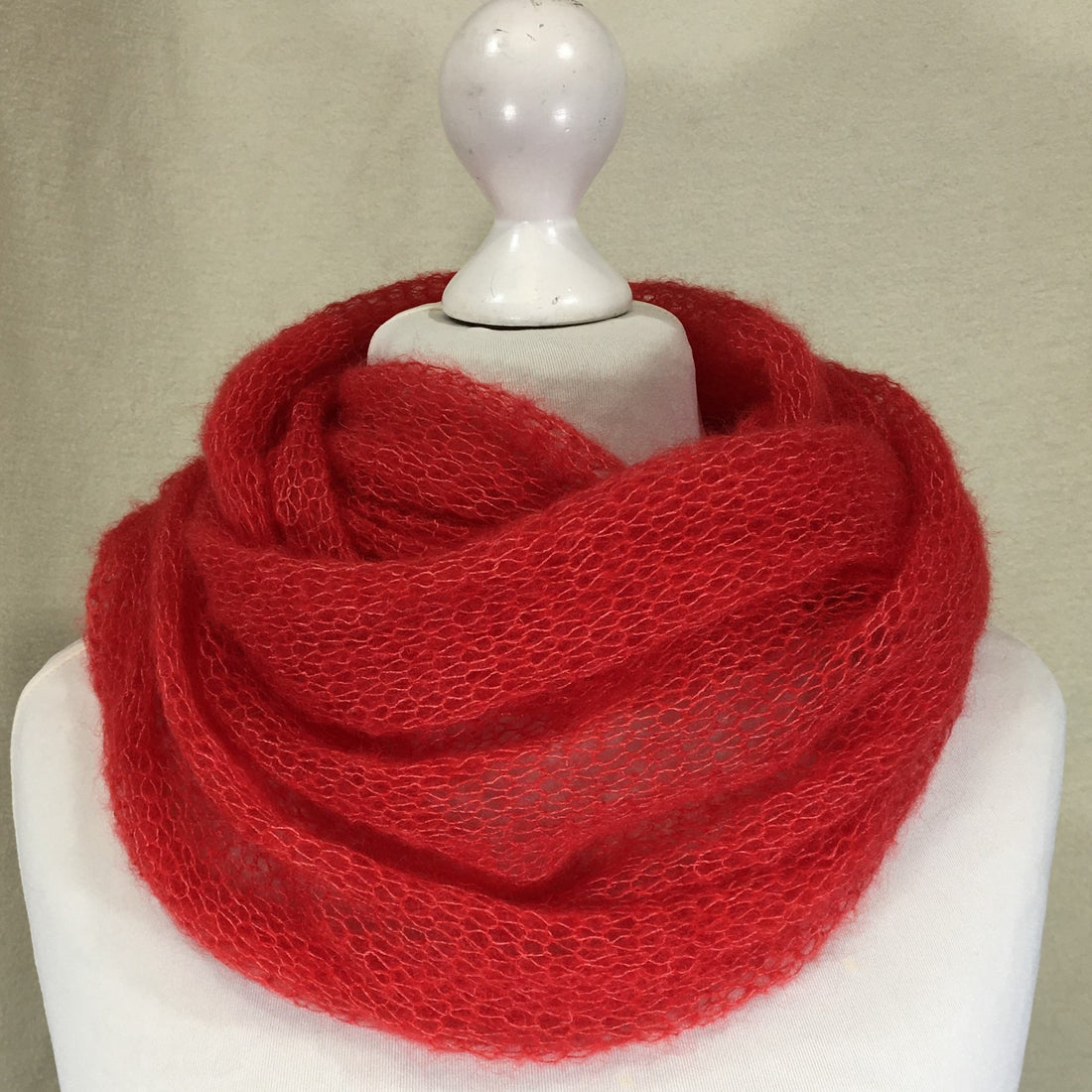 Strick-Anleitung unifarbener Loop