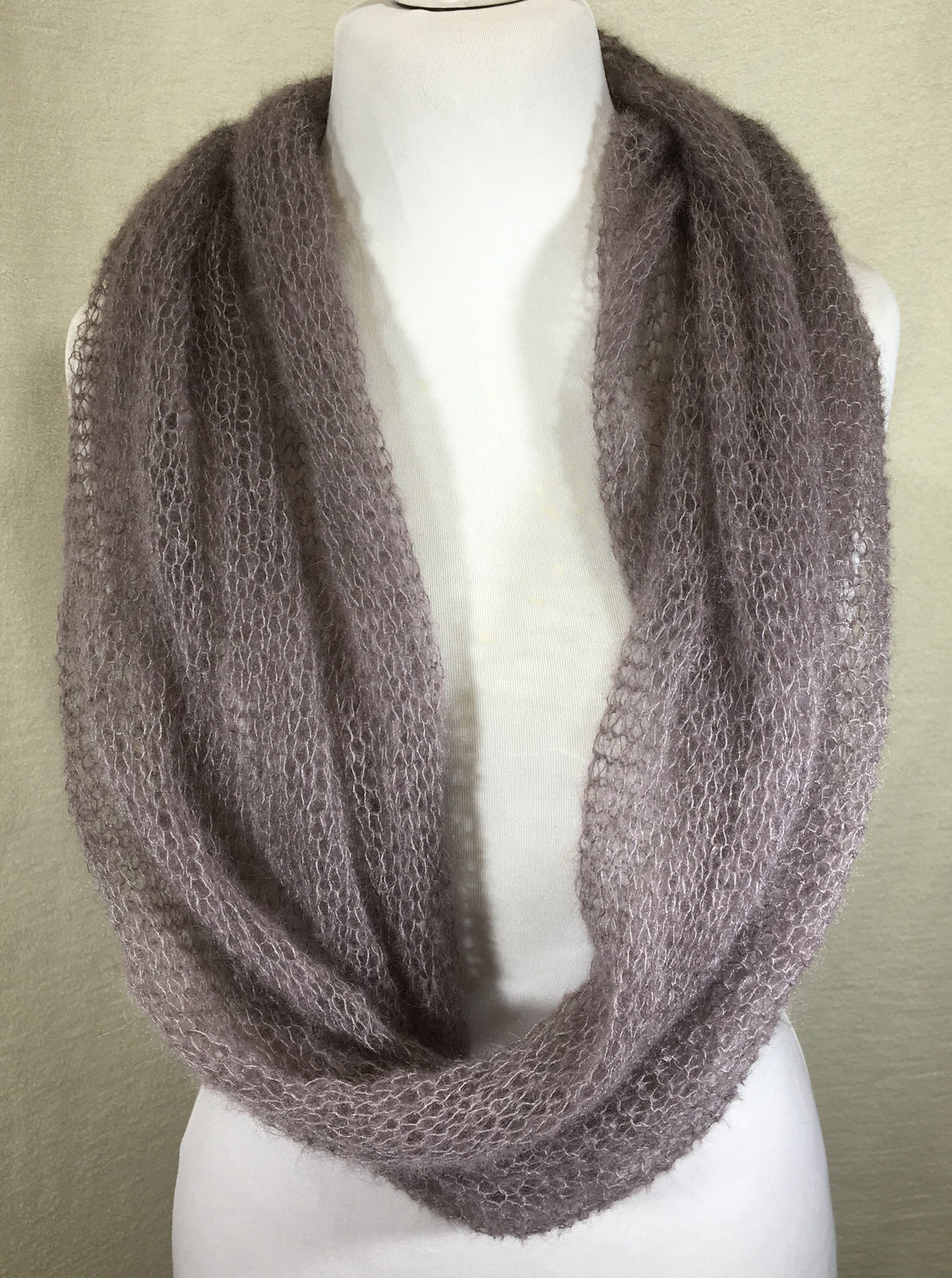 Kidmohair-Seiden Loop Taupe