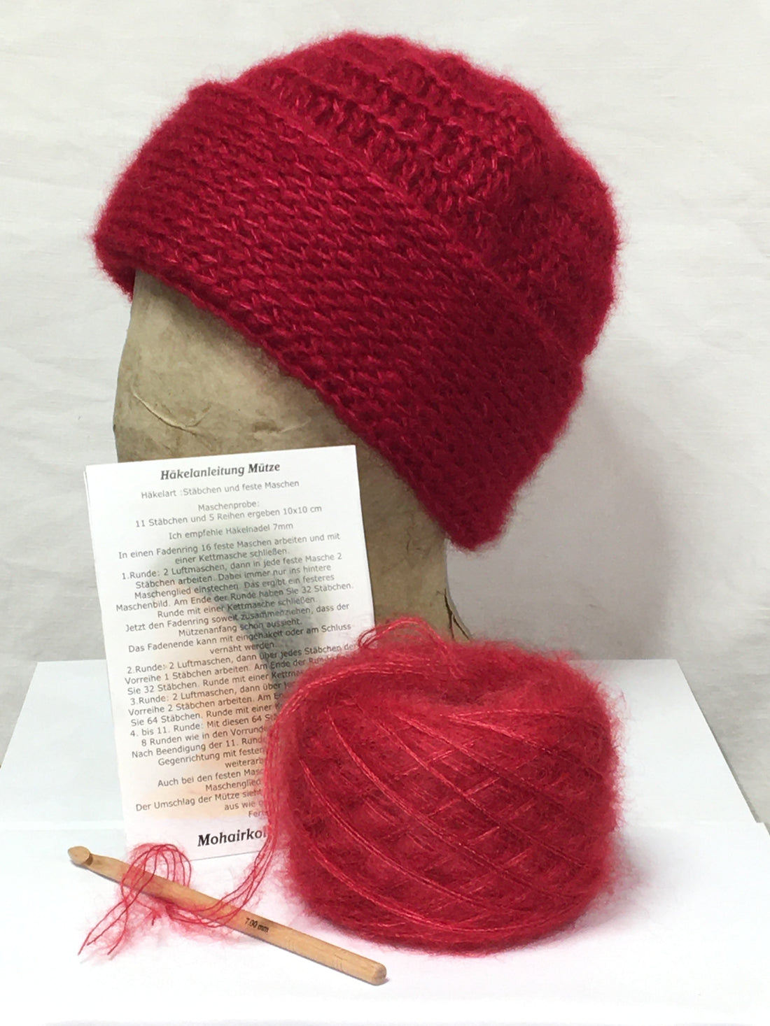 Häkel-Set Mütze Kirschrot